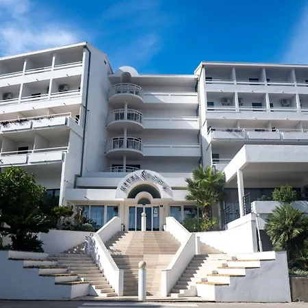Edita Apartment