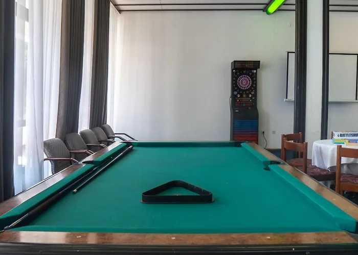 아파트 에디타 *